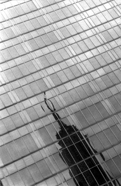 Empire State reflektert i Trump Tower