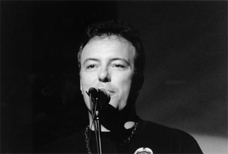 Hovedtaler ved H2K var Jello Biafra, tidligere vokalist i Dead Kennedys