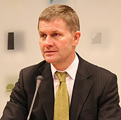 Erik
Solheim