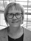 Profilbilde dekan Solrun Valen